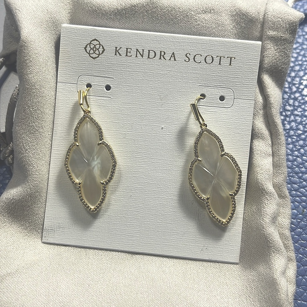 Kendra Scott Abbie Pave Drop earring